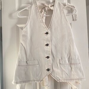 Princess Polly Lioness Hills Halter Top